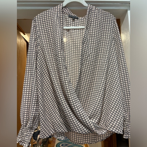 Gorgeous Adrianna Pappell open blouse EUC - Picture 1 of 3